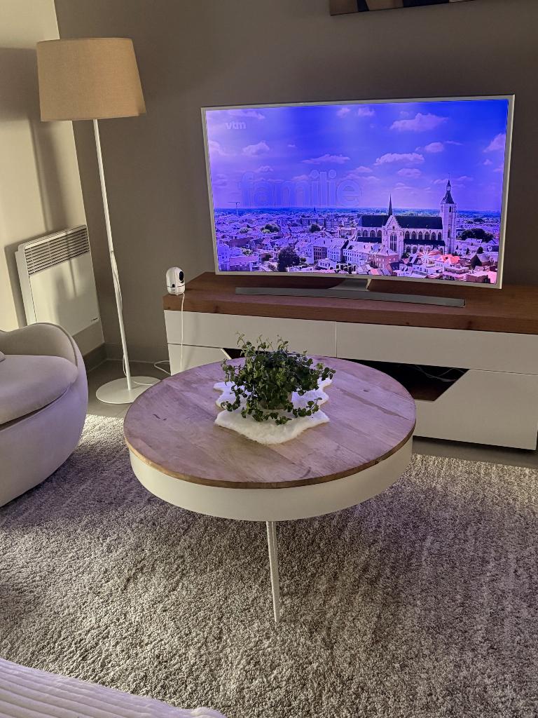 Salontafel in mangohout, Huis en Inrichting, Ophalen, Zo goed als nieuw