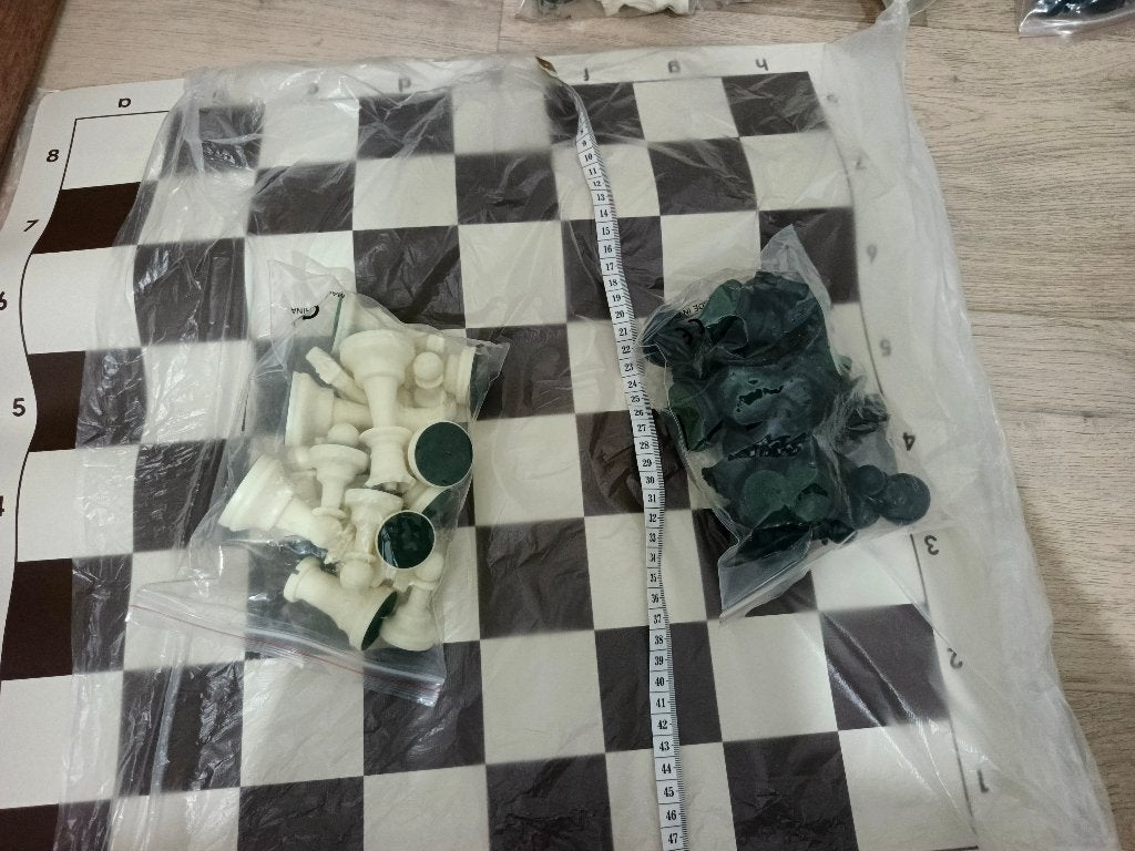 Jeu d’échecs grand format, Enlèvement, Neuf