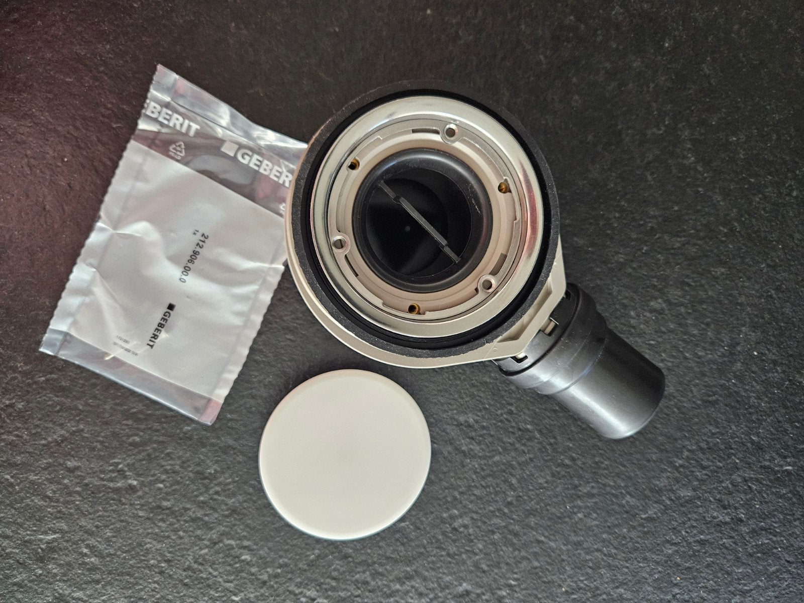 Geberit badafvoer met sifon 90mm nieuw, Doe-het-zelf en Bouw, Sanitair, Ophalen of Verzenden, Nieuw, Bad
