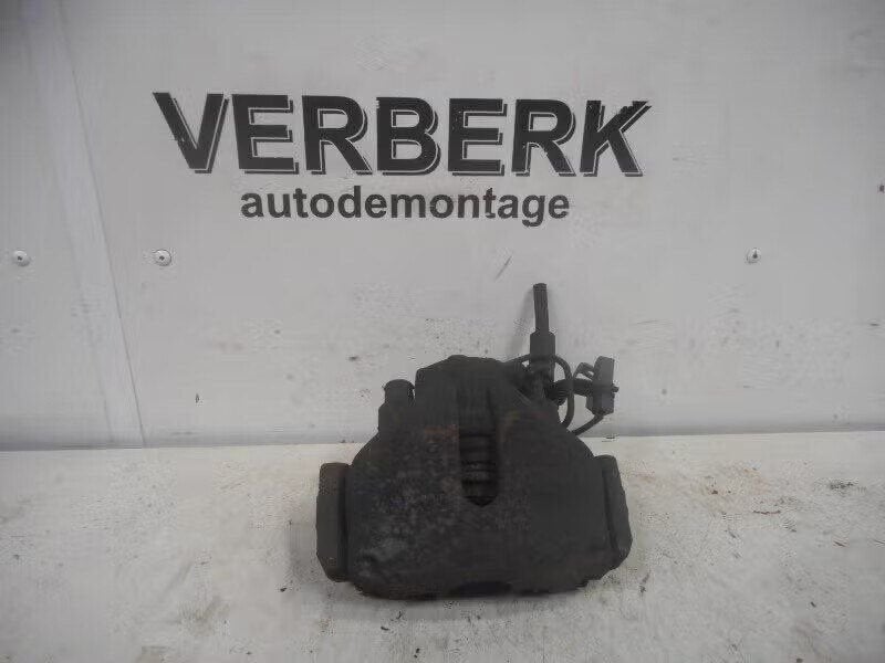 REMKLAUW RECHTS VOOR Audi A4 (B6) (01-2000/01-2005) (885), Enlèvement ou Envoi, Audi, Utilisé, Sodener Straße 9 65824 Schwalbach, DE