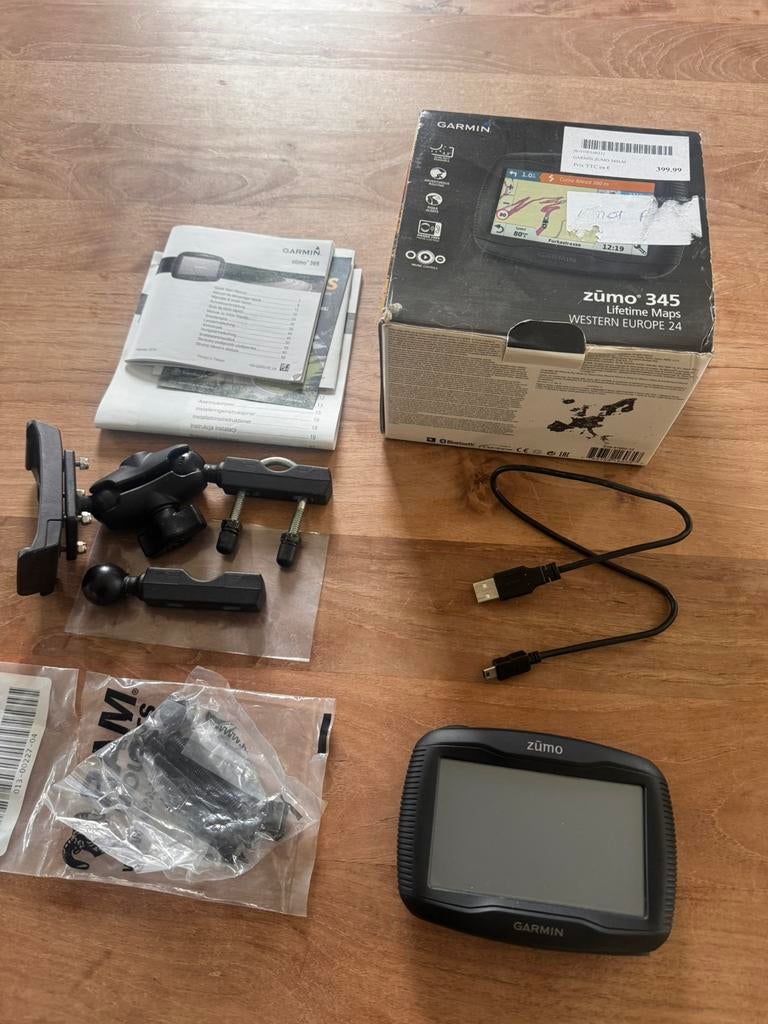 Garmin GPS moto - avec fixation RAM, Ophalen of Verzenden, Zo goed als nieuw