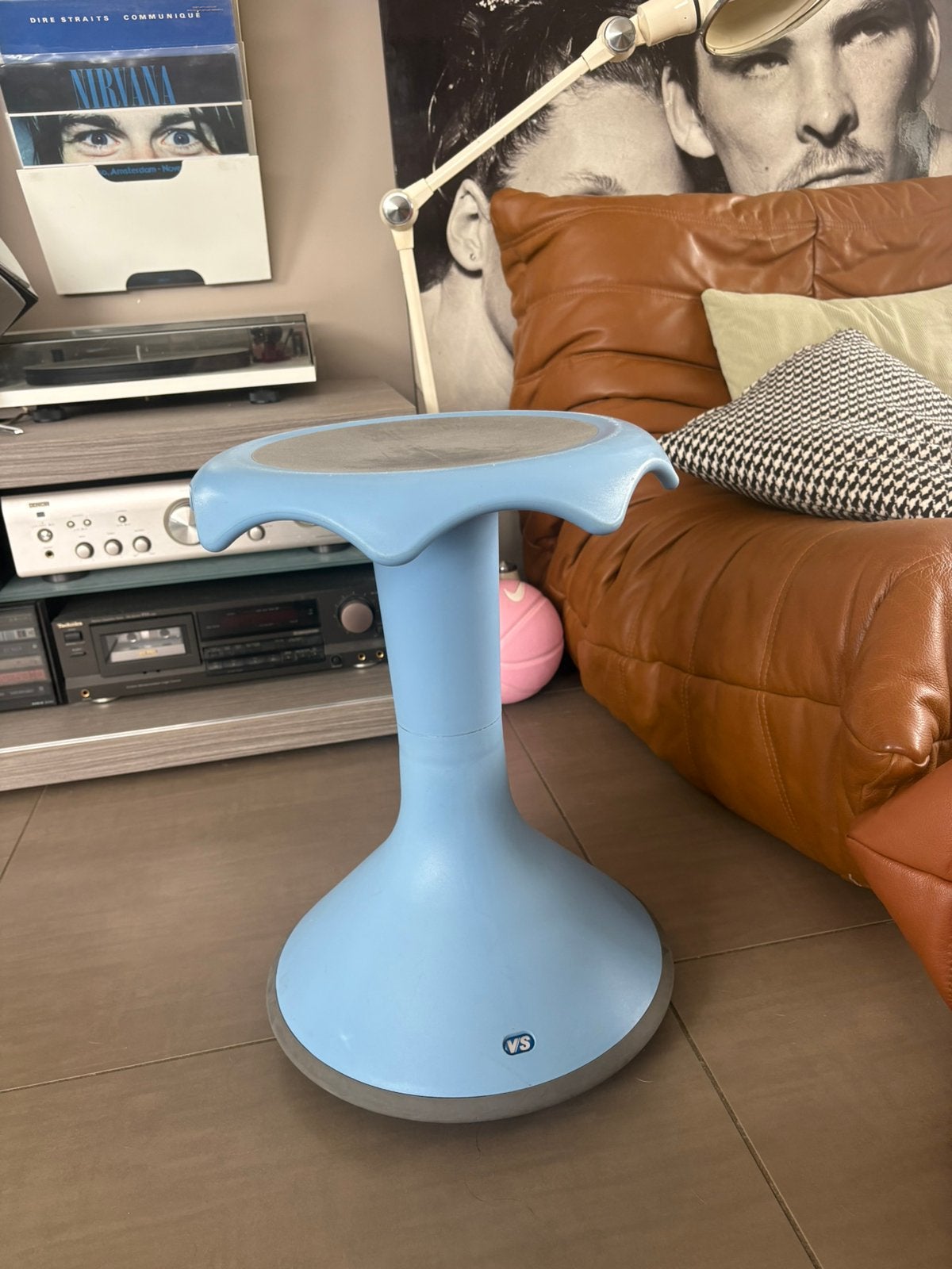 Hokki ergonomische wiebelkruk, Ophalen, Gebruikt