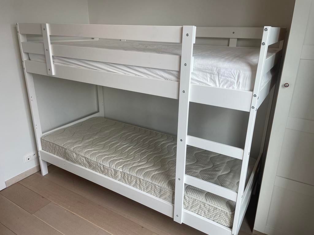 IKEA MYDAL lit superposé blanc + 2 matelas – très bon état, Enlèvement, Comme neuf, 200 cm