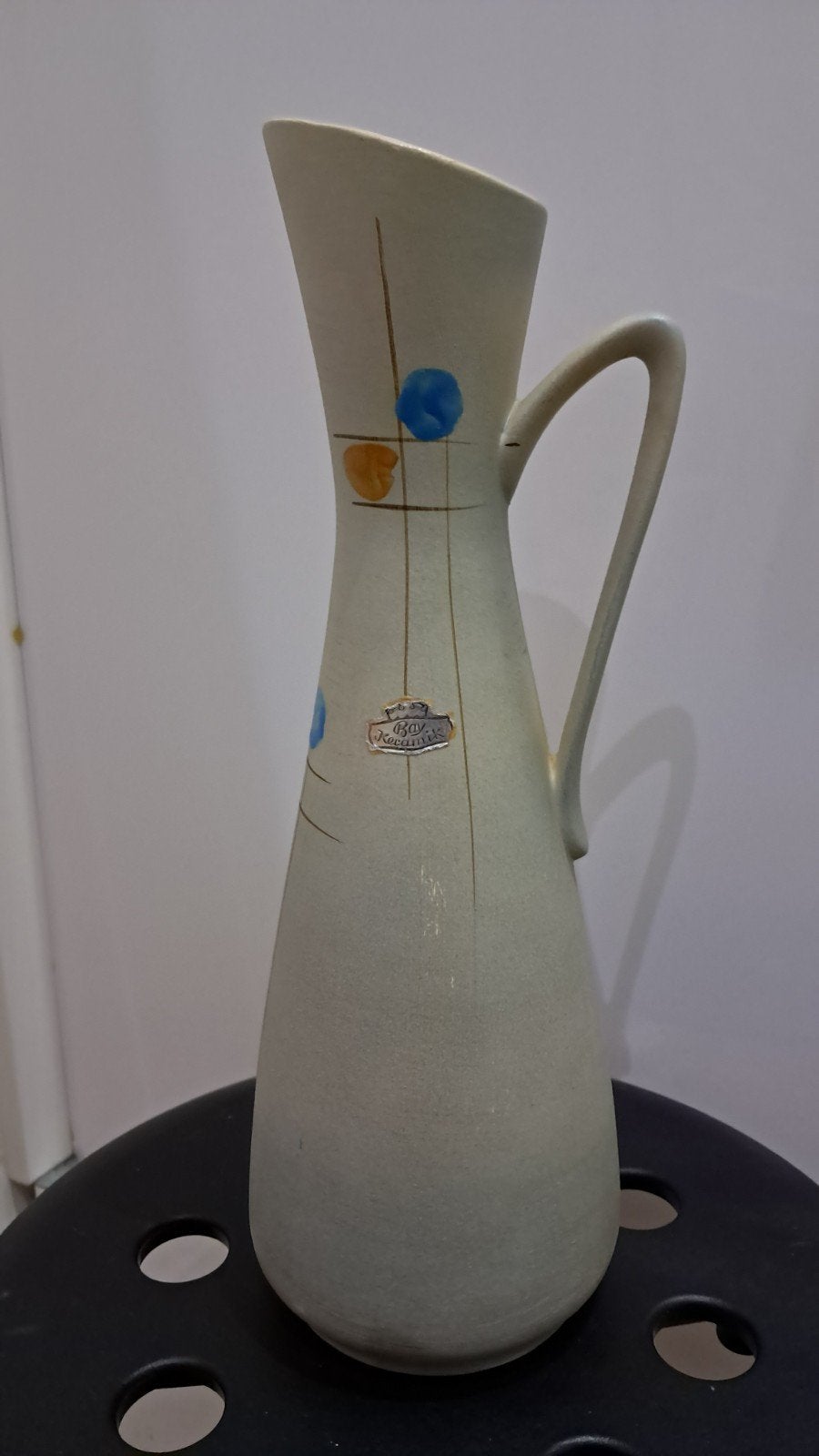 Vase en céramique pour bébé du milieu du siècle 246 35 en pa, Maison & Meubles, 35 cm, Comme neuf, Pierre/céramique, Avec poignée