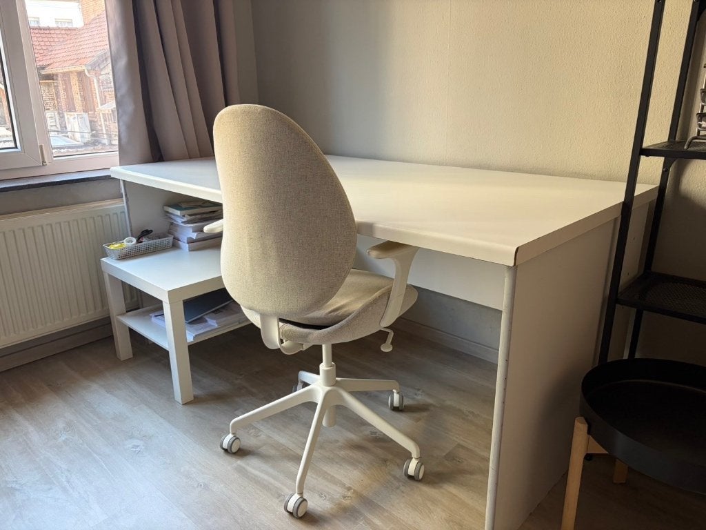 Bureau, Huis en Inrichting, Tafels | Eettafels, Ophalen, Zo goed als nieuw, Rechthoekig