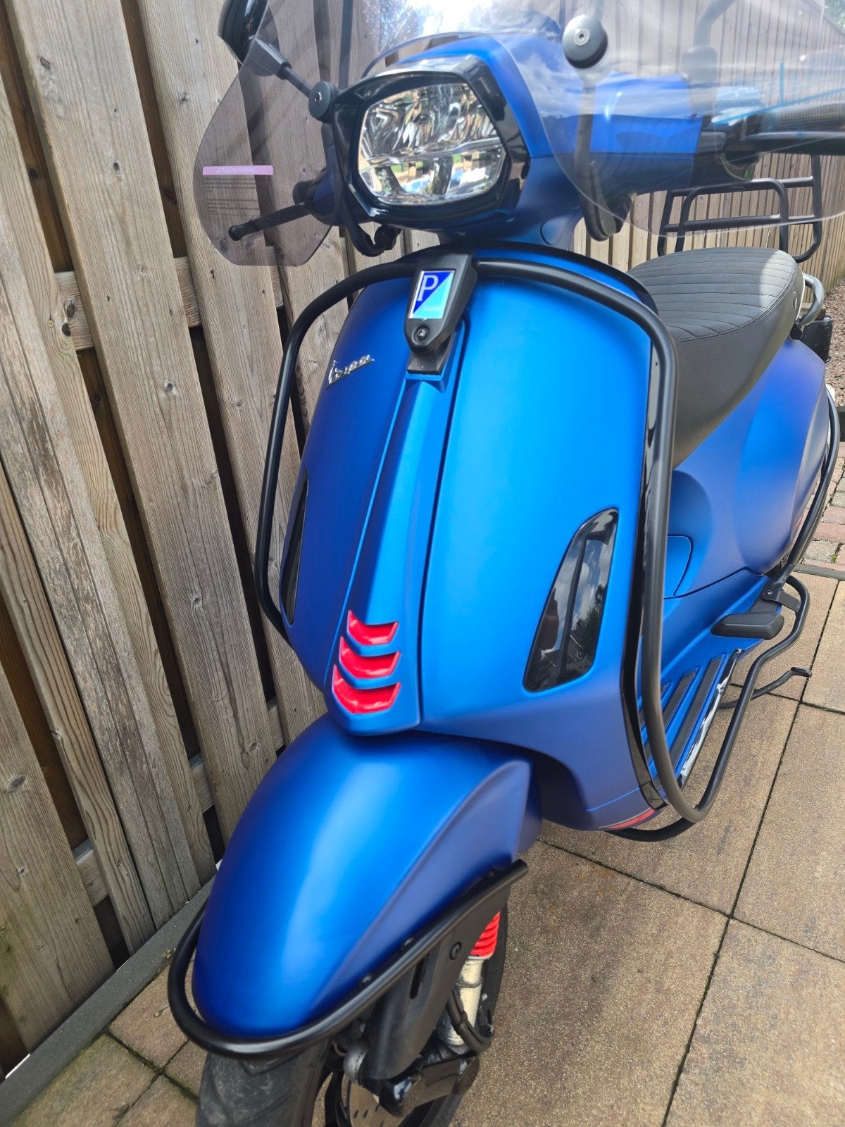Vespa sprint bj 2021 5500km!!, Ophalen, Zo goed als nieuw, Benzine, Vespa