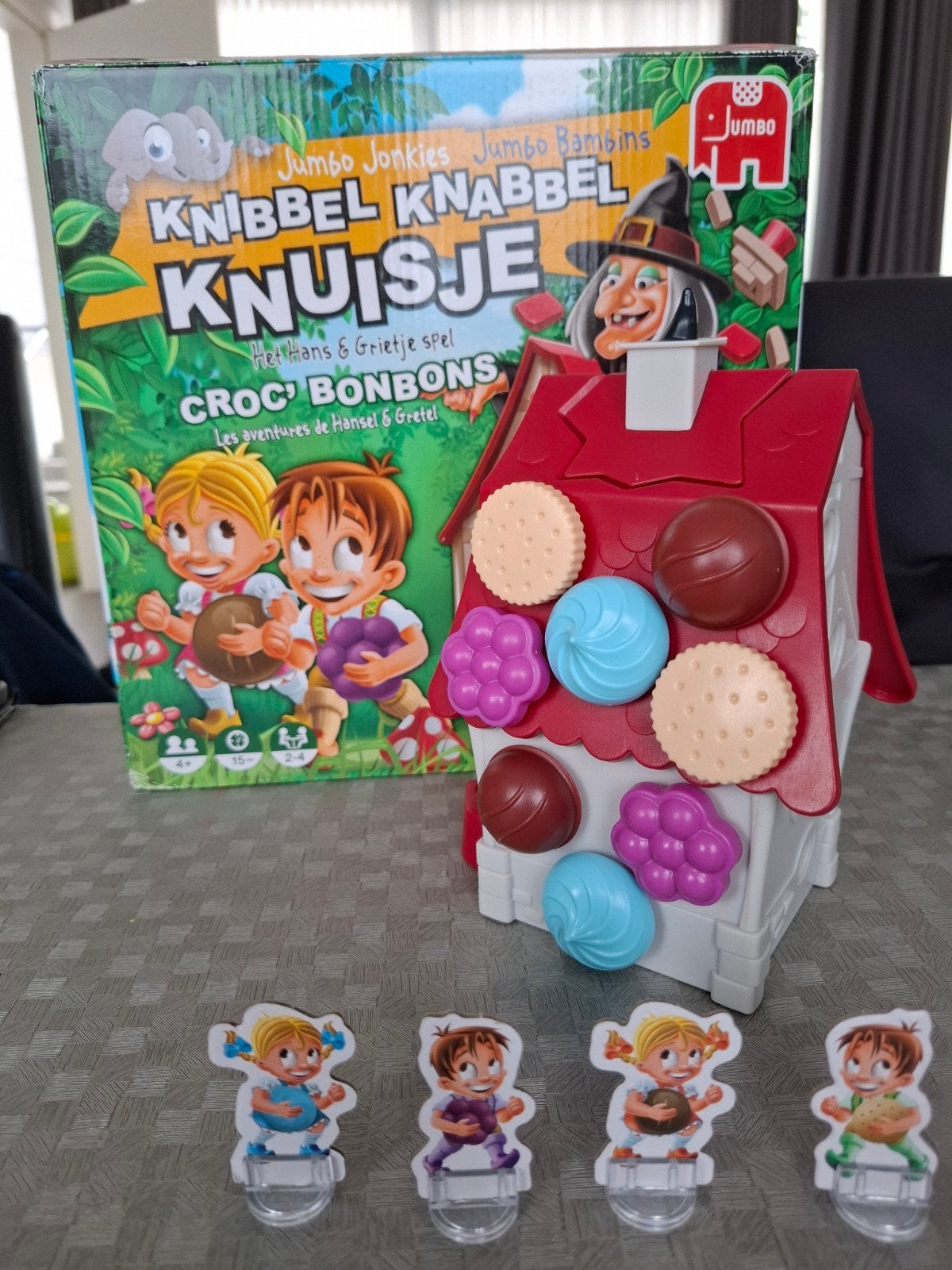 Gezelschapsspel Knibbel knabbel knuisje, Enlèvement ou Envoi