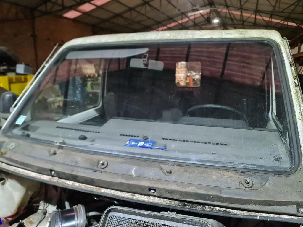 Renault Trafic Phase 1 voorruit 1984, Gebruikt, Renault, ., Ophalen of Verzenden