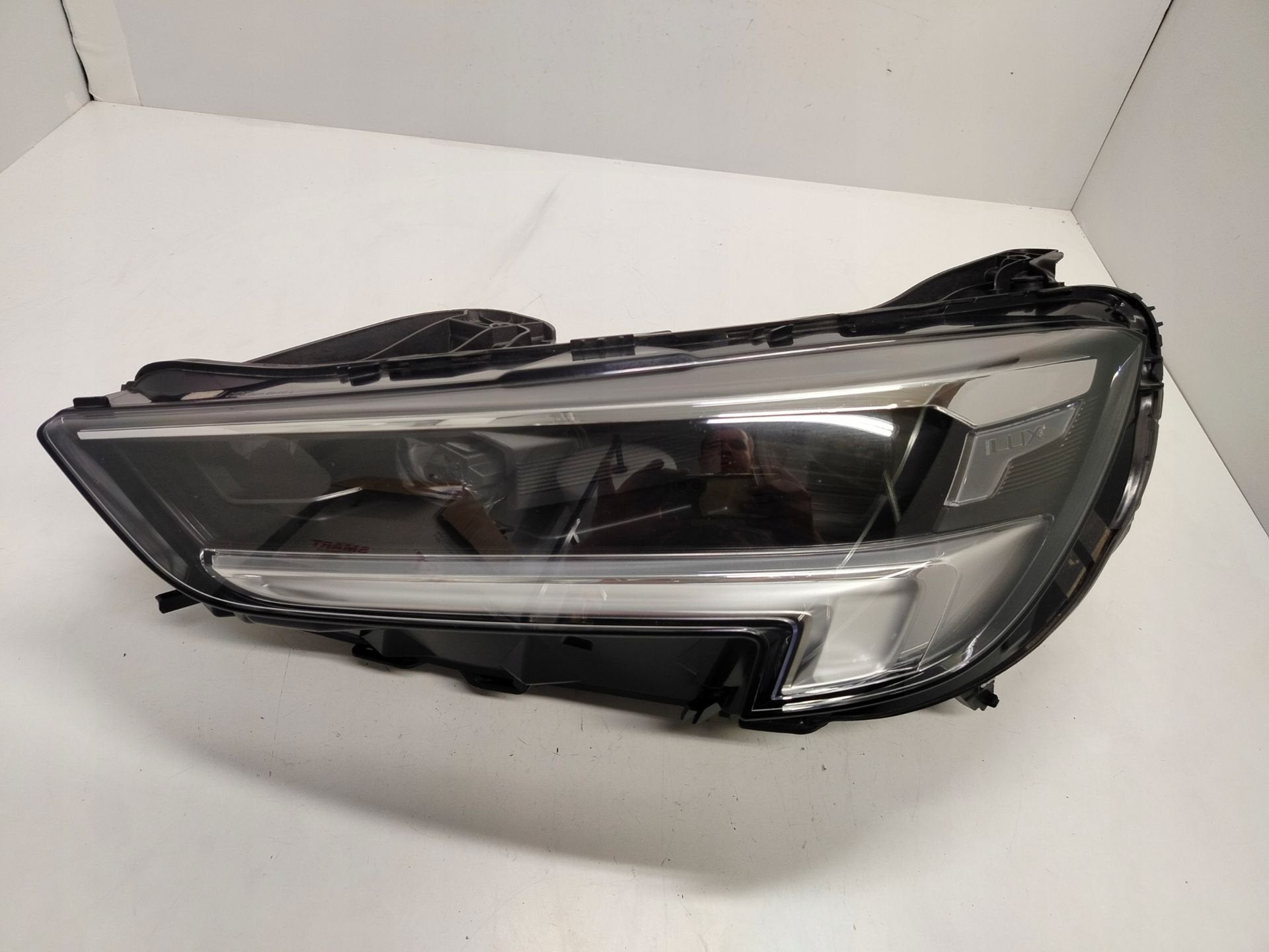 Phare avant gauche Opel Insignia B Lift 39136835, Opel Automobile GmbH, Opel, Bahnhofsplatz 1
65423  Russelsheim am Main, DE, Kontakt@opel-infoservice.de