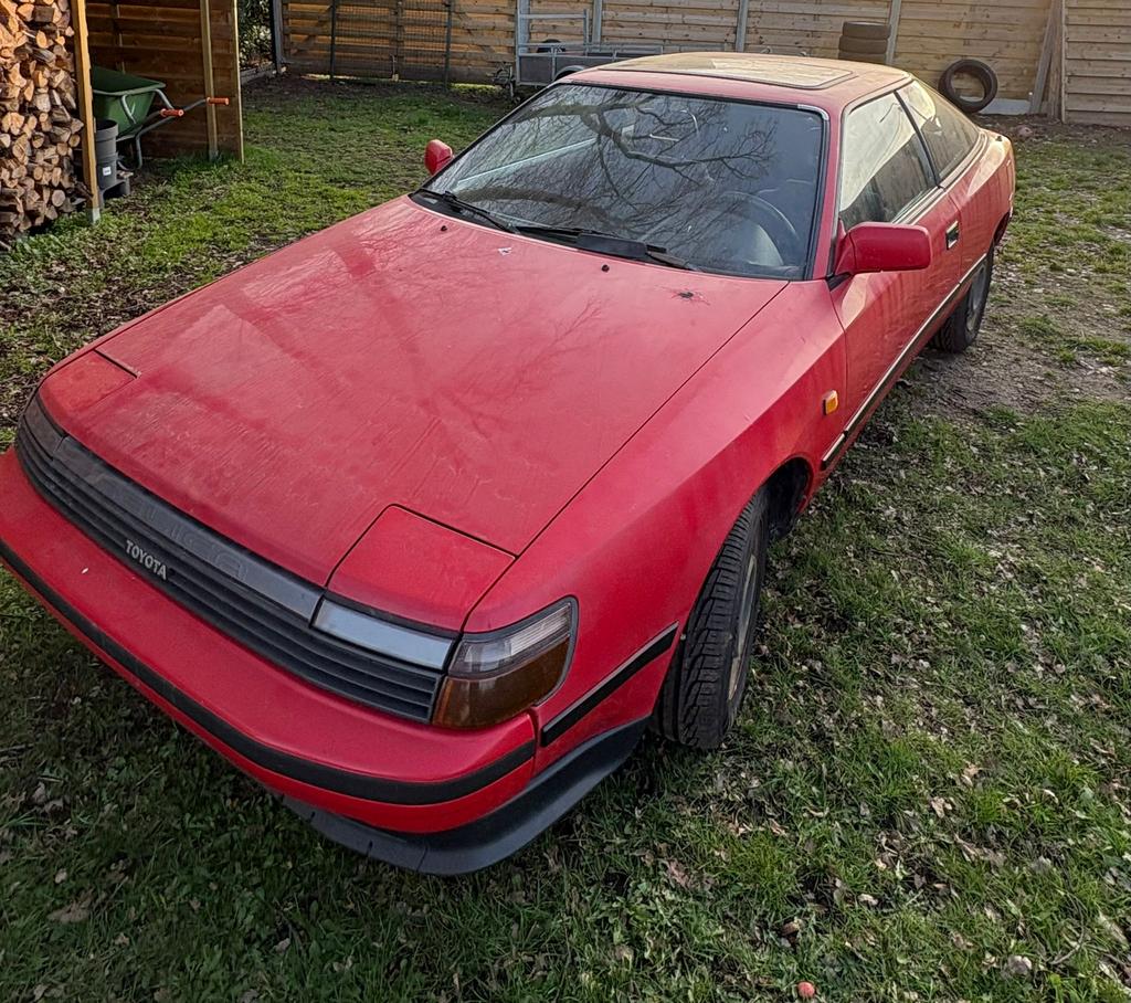Toyota celica 1.6 1989, Autos, Toyota, Rouge, Boîte manuelle, Noir, Tissu