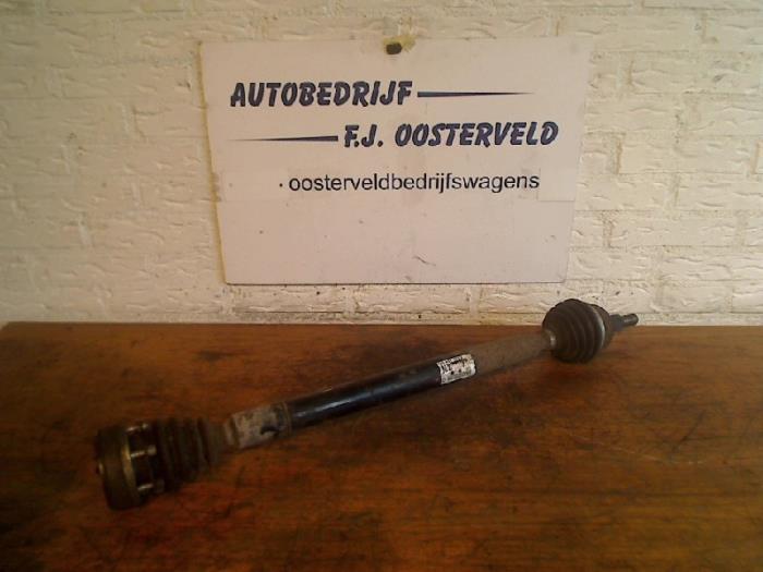 Arbre de transmission avant droit d'un Volkswagen Golf, Volkswagen, -, 3 mois de garantie, Utilisé