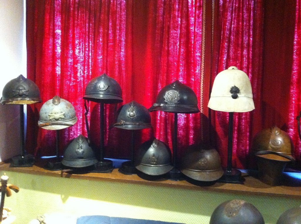 divers, Envoi, Armée de terre, Casque ou Béret