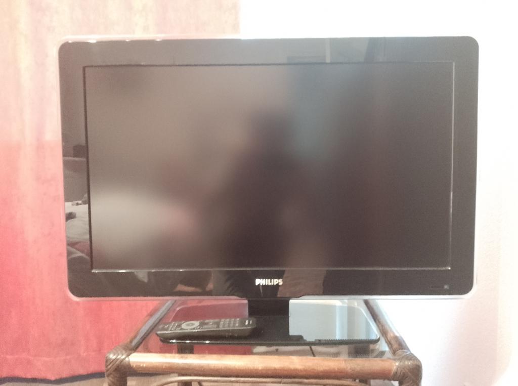 Tv lcd Philips 81cm de diagonale, TV, Hi-fi & Vidéo, Télévisions, Philips, 80 à 100 cm, Enlèvement, Utilisé