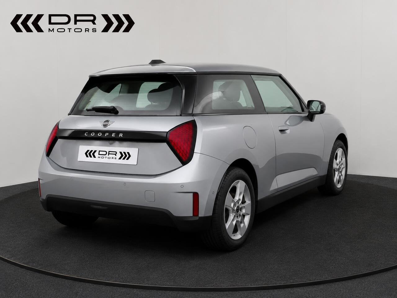 MINI Cooper E E - RANGE 305 KM - HEAD UP - CARPLAY - CAMERA, Autos, Mini, 0 kg, 0 kg, Noir, 0 cylindres