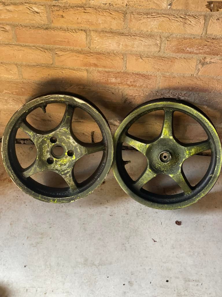 Ser aerox velgen, Motos, Enlèvement