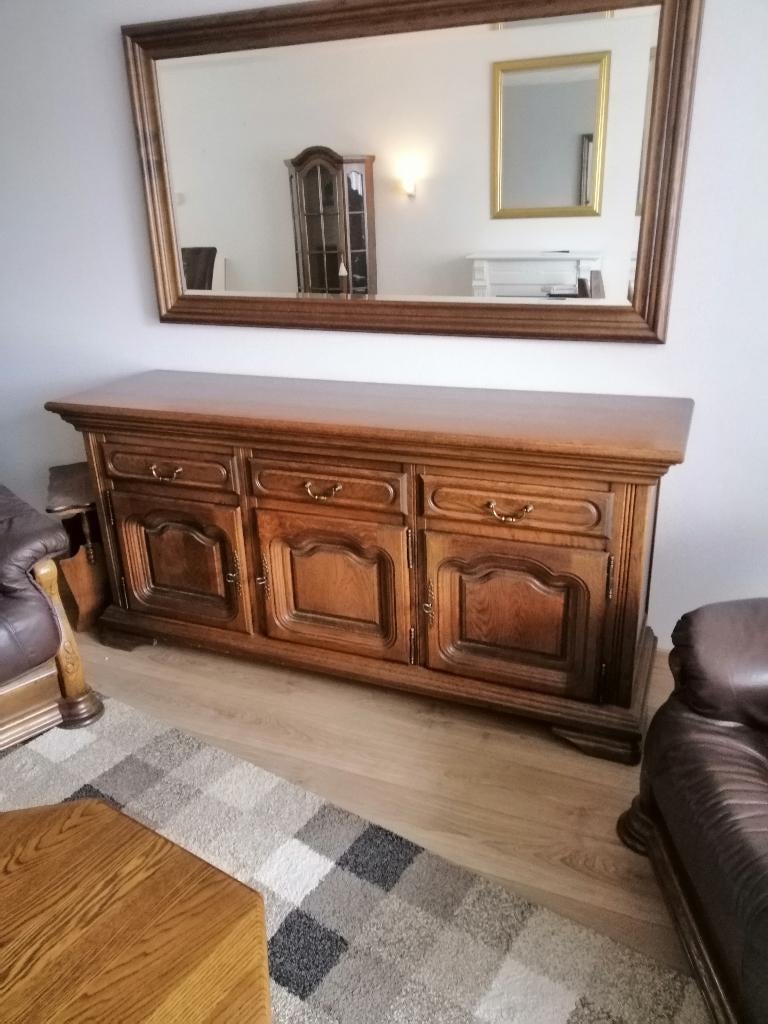 Te koop zwaar eiken dressoir met spiegel., Huis en Inrichting, Ophalen, Gebruikt, Eikenhout, Met deur(en)