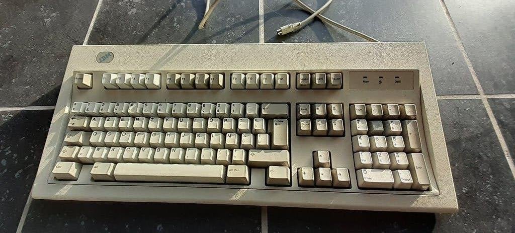 IBM Model M toetsenbord AZERTY 1997 klikkend PS/2, Ophalen, Gebruikt, Azerty, IBM