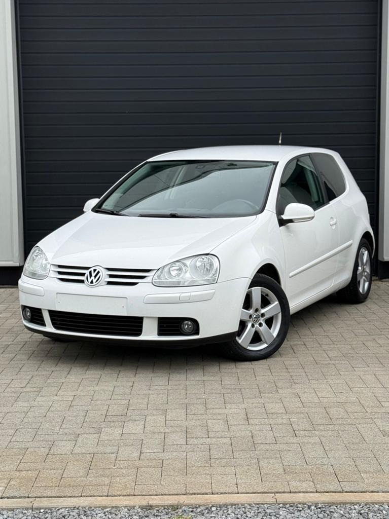 Volkswagen Golf 5 1.6 Essence Édition UNITED, Autos, Volkswagen, Entreprise, Achat, Golf, Essence, Euro 4, Coupé, 3 portes, Boîte manuelle