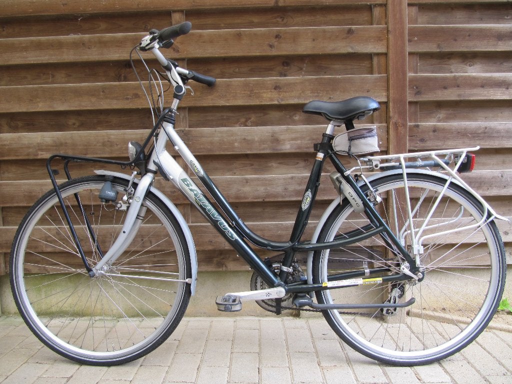Damerfiets BATAVUS in Tielt -Winge 3390, Fietsen en Brommers, Ophalen, Zo goed als nieuw, Batavus, Versnellingen