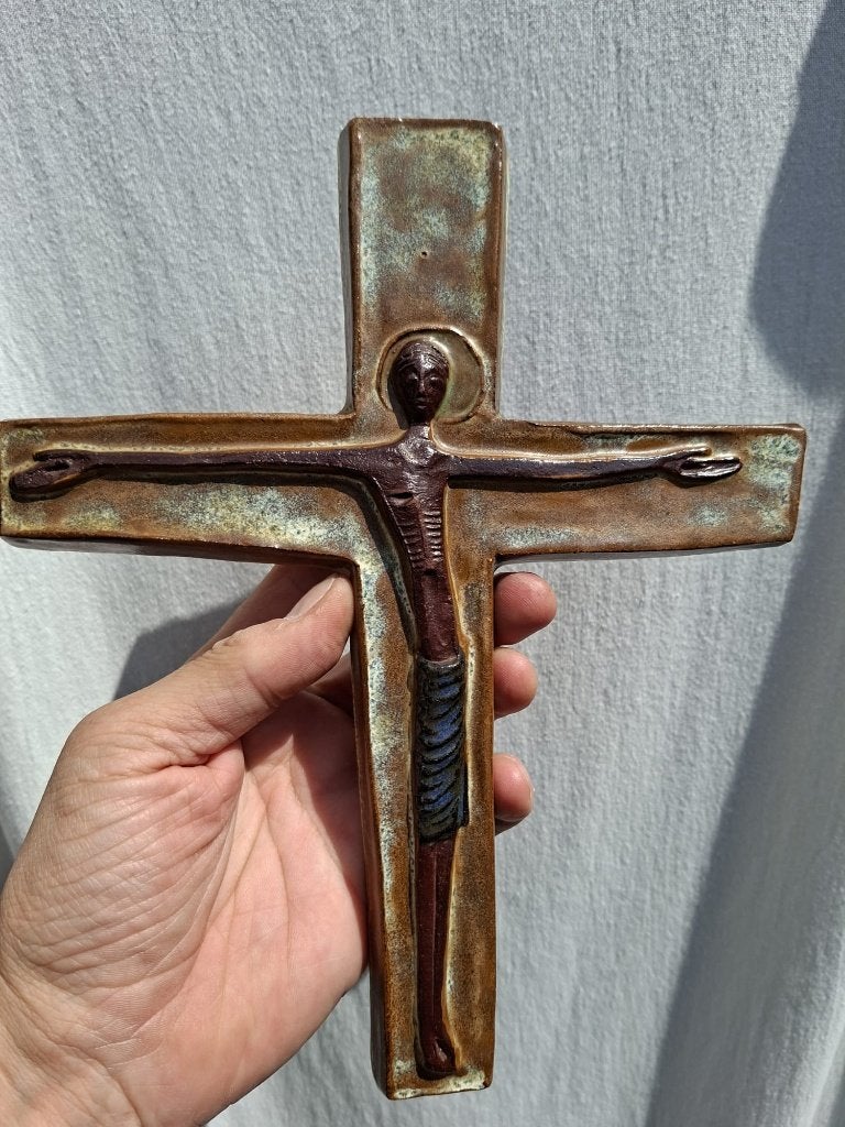 Amphore, Rogier Vandeweghe, crucifix en céramique, 60/70s, Antiquités & Art, Antiquités | Céramique & Poterie, Enlèvement ou Envoi
