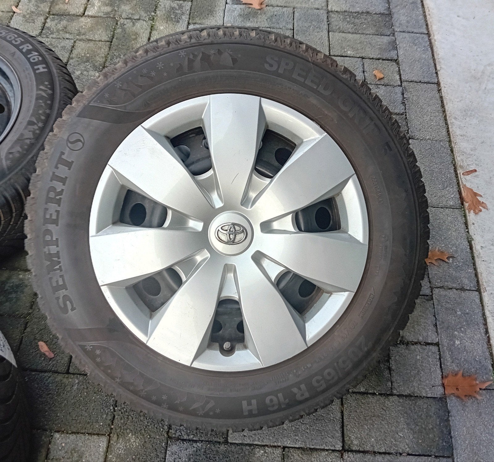 Winterbanden velgen Toyota Yaris Cross 16inch 5X114 6&8mm️, Ophalen, Zo goed als nieuw