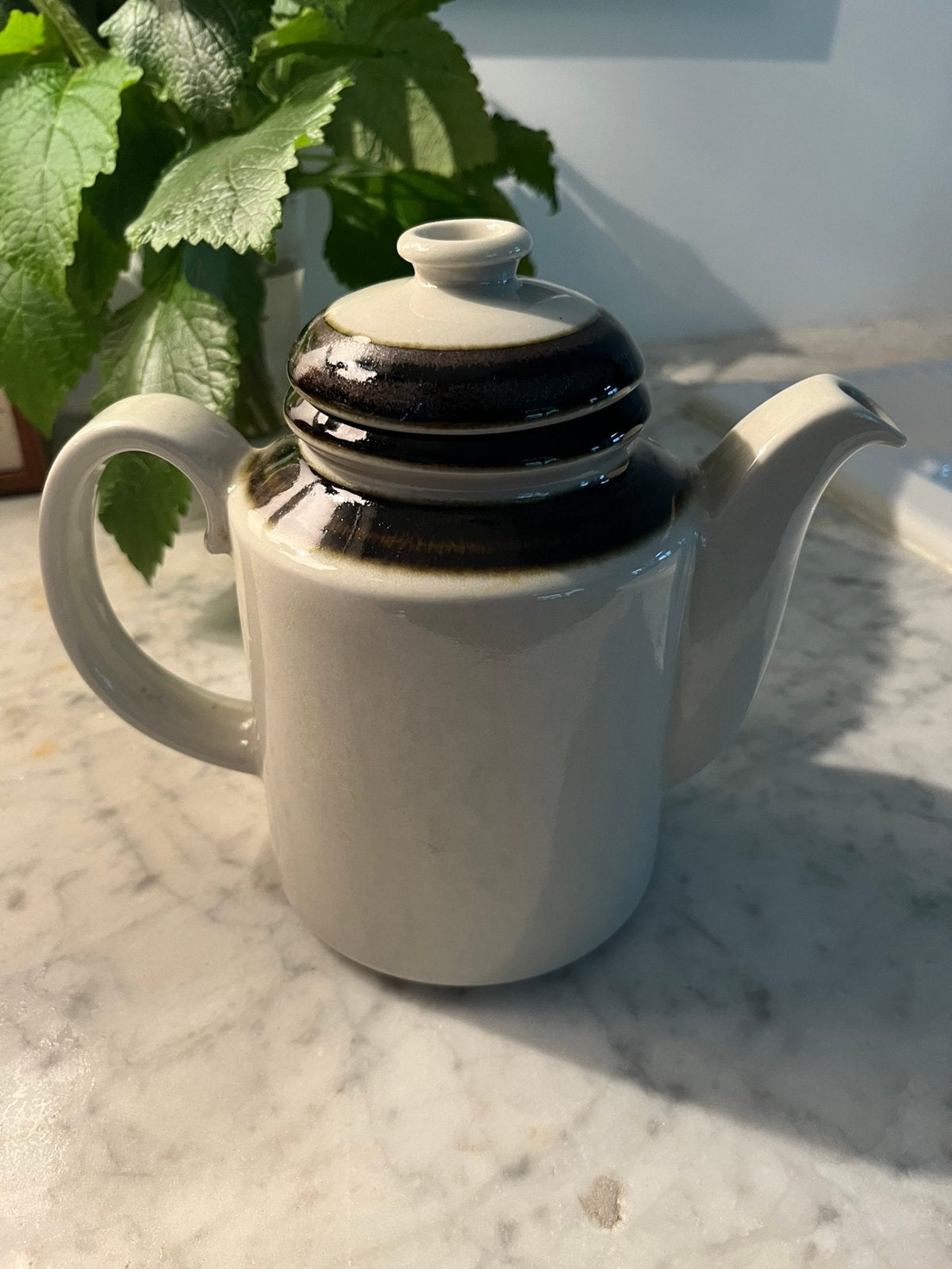 VINTAGE KOFFIEPOT THEEPOT ARABIA KARELIA FINS DESIGN, Huis en Inrichting, Arabia, Vintage, Ophalen of Verzenden, Zo goed als nieuw