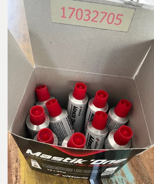 10x Vittoria Mastik'One Professional Tubular Lijm (30g), Vélos & Vélomoteurs, Vélos Pièces, Neuf, Autres matériaux, Enlèvement ou Envoi