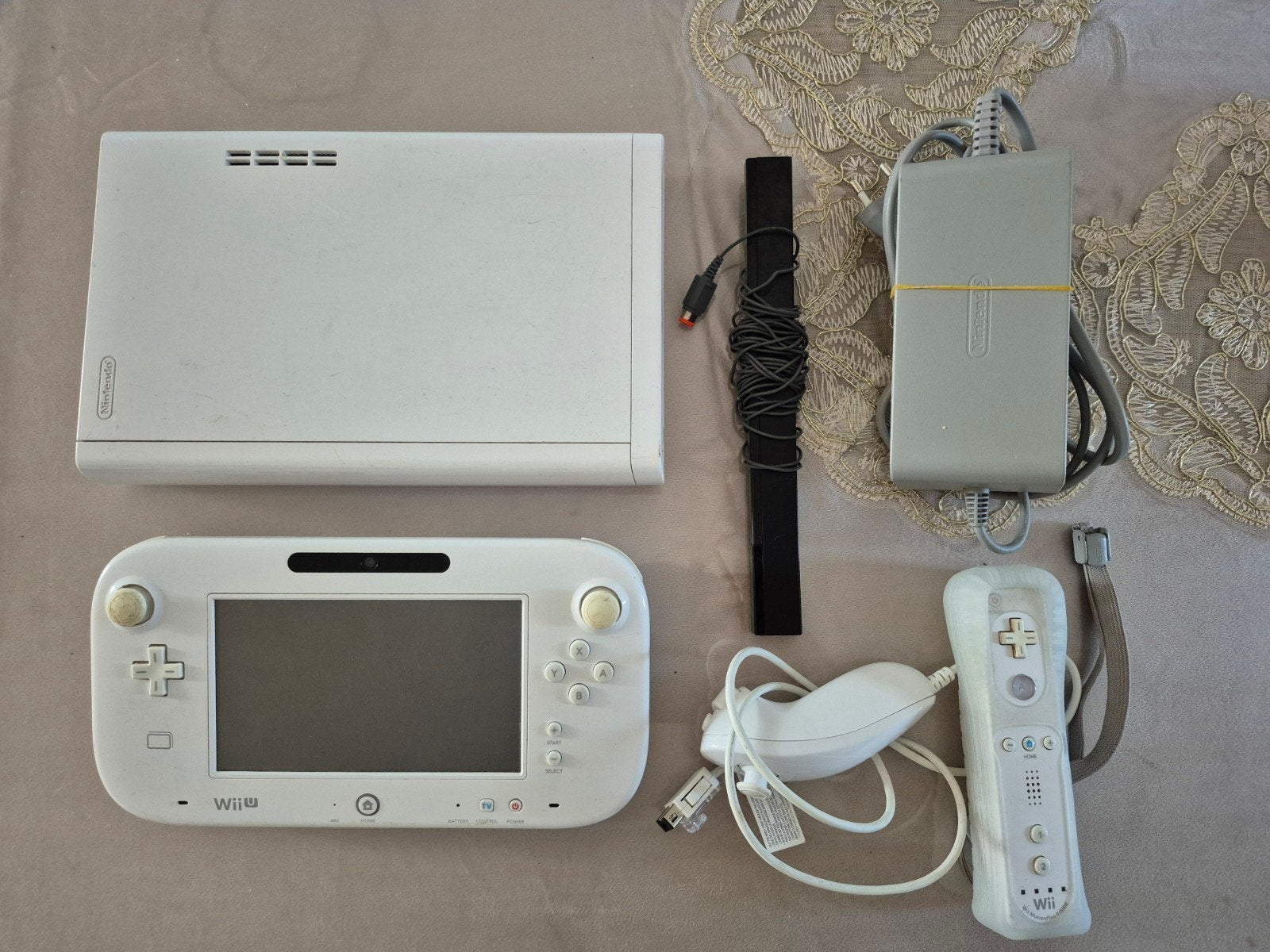 Witte Wii U te koop., Games en Spelcomputers, Ophalen