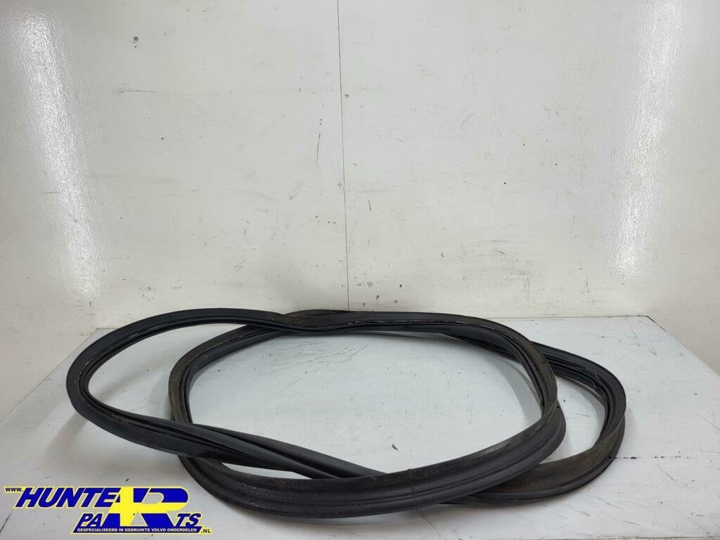 Deurrubber LV Volvo XC60 I ('08->) 31424324, Auto-onderdelen, Gebruikt, Ophalen of Verzenden, Volvo