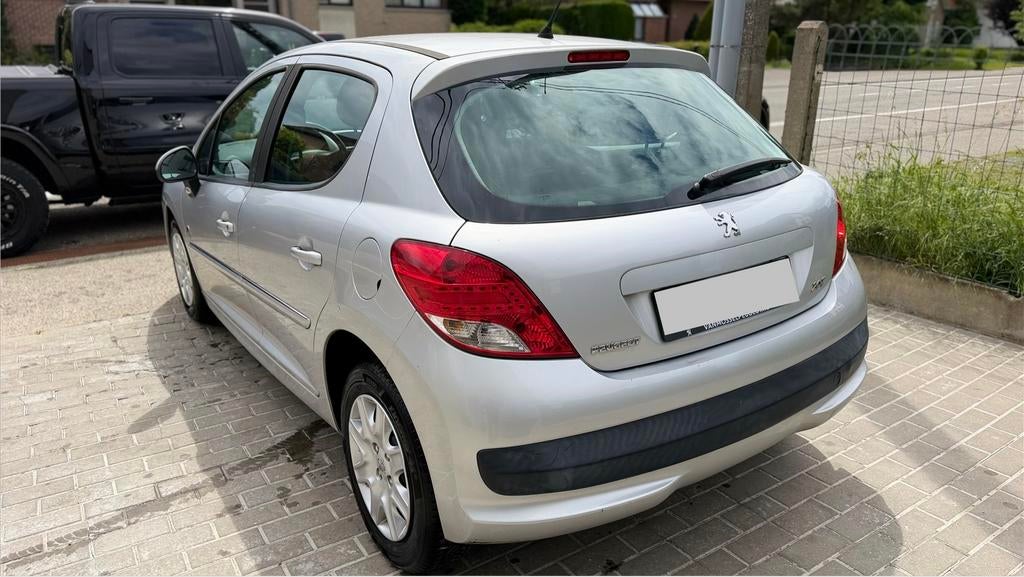 PEUGEOT 207 1.4 ESSENCE 135.000 TRES TRES PROPRE, Autos, Euro 5, Achat, Entreprise, 5 portes