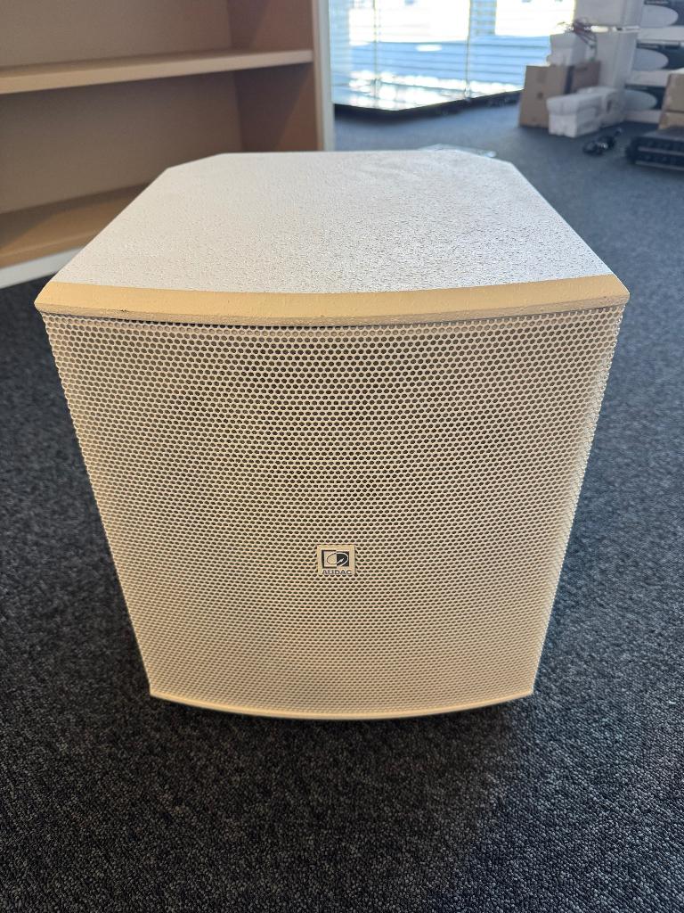 AUDAC BASO10/W passieve subwoofer 10” | wit | 225W RMS, Enlèvement ou Envoi, Comme neuf, Subwoofer, Autres marques