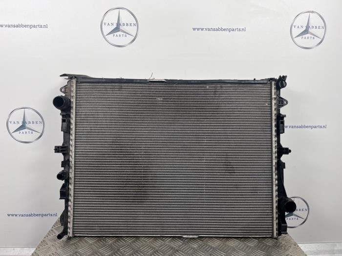 Radiateur d'un Mercedes Vito, -, 3 mois de garantie, Utilisé, -