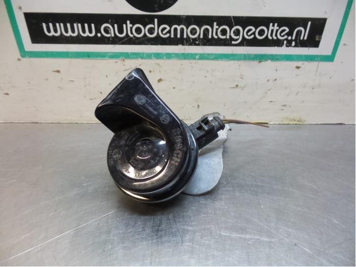 Claxon van een Volkswagen Caddy (Caddy 04-), Gebruikt, -, Volkswagen, -