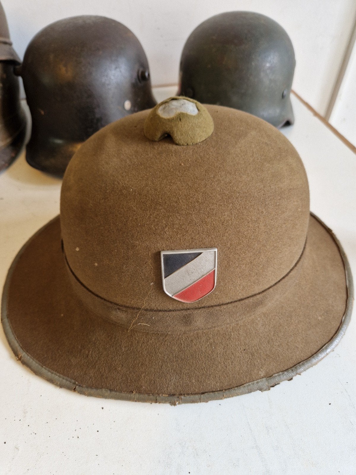 Ww2 originele duitse troopen helm Afrika corps, Ophalen of Verzenden