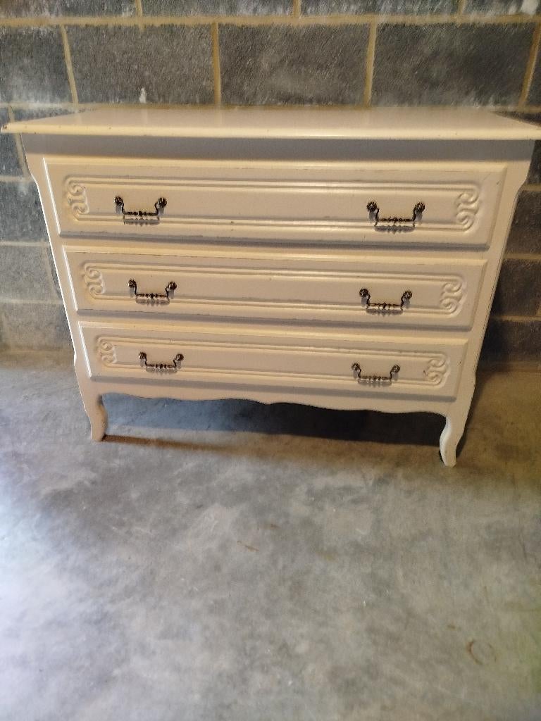 Commode 3 tiroirs en bois peint  blanc, Maison & Meubles, Armoires | Commodes, 3 ou 4 tiroirs, 25 à 50 cm, Moins de 100 cm, Enlèvement