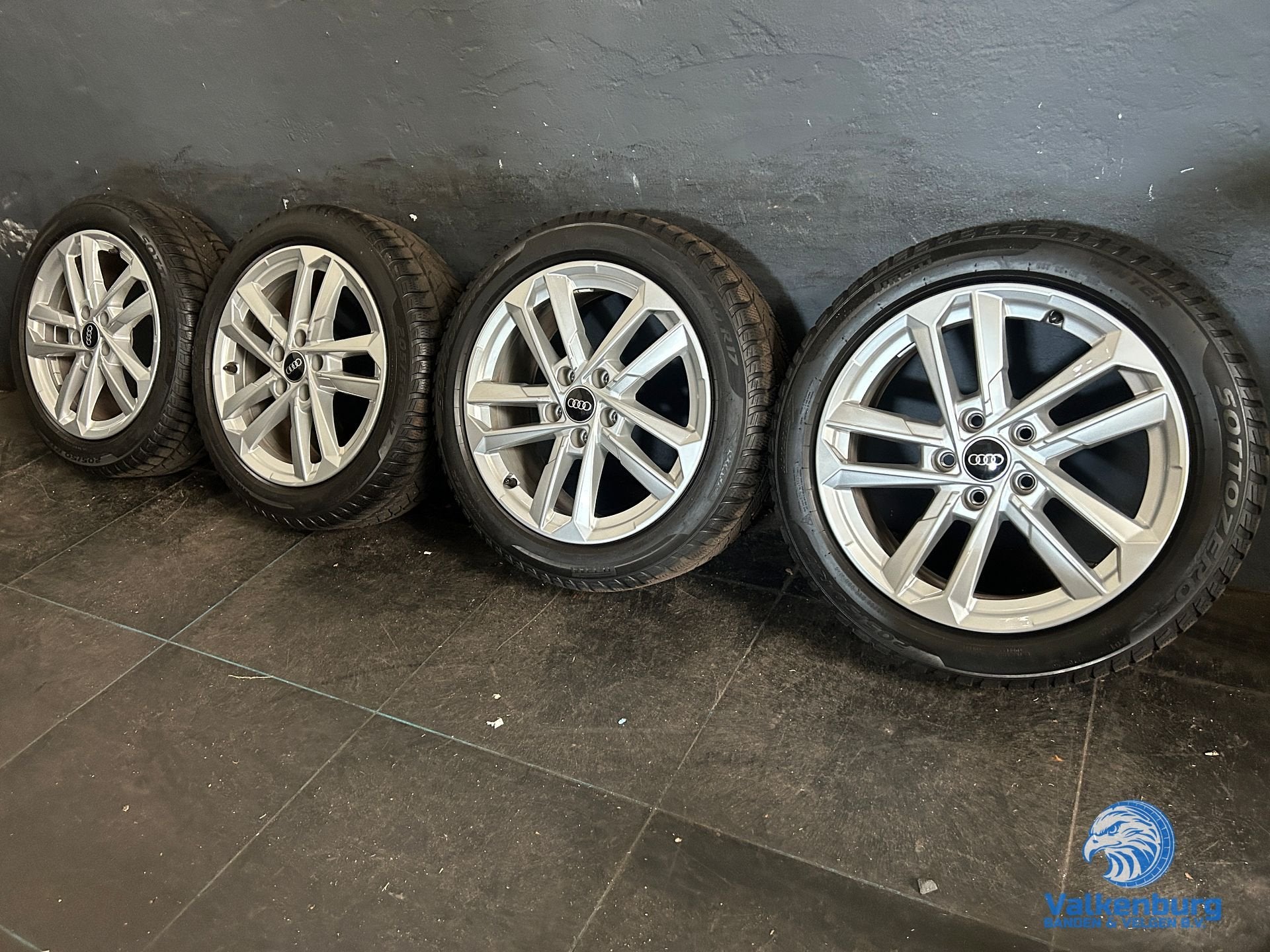 6mm! Originele Audi A3 8Y 17 inch velgen 5x112 winterbanden, Gebruikt, -, -, Banden en Velgen