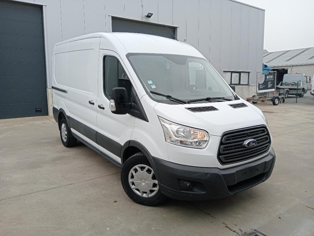 FORD TRANSIT.2T. L2.H2 2.0.TDC.Keuring en carpass OK.87875KM, Auto's, Voorwielaandrijving, Stof, Euro 6, 4 cilinders