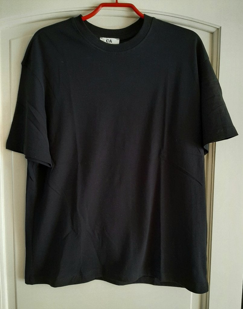 Te koop: Nieuw, mooie zwarte t-shirt "Only", Xl., Only, Zwart, Maat 42/44 (L), Nieuw