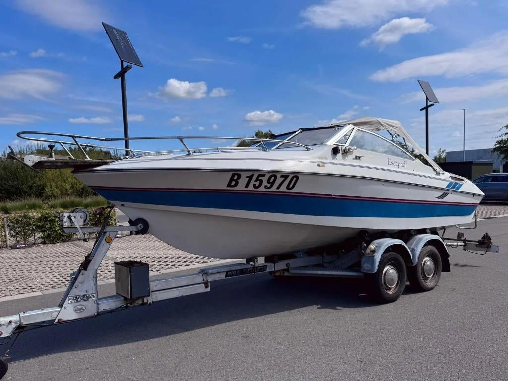 boot, Sports nautiques & Bateaux, Speedboat, Utilisé, Essence, 120 à 200 ch, Moteur in-bord, Polyester, Enlèvement