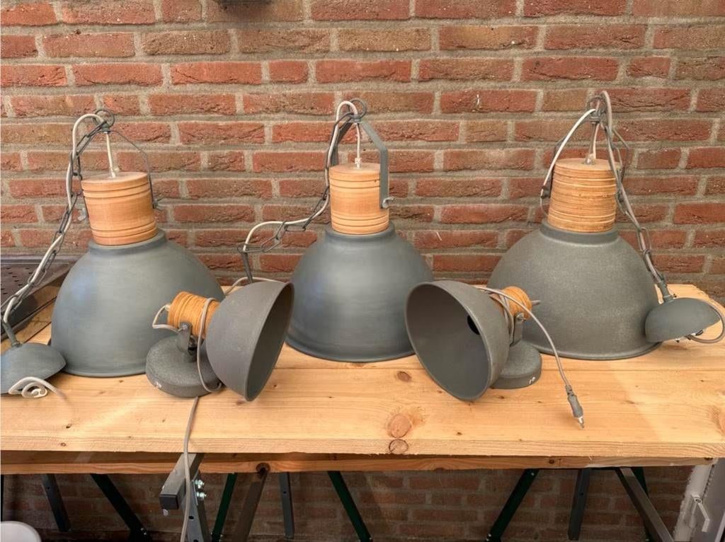 Industriële plafondlampen, Huis en Inrichting, Lampen | Plafondlampen, Zo goed als nieuw, Hout, Metaal, Ophalen