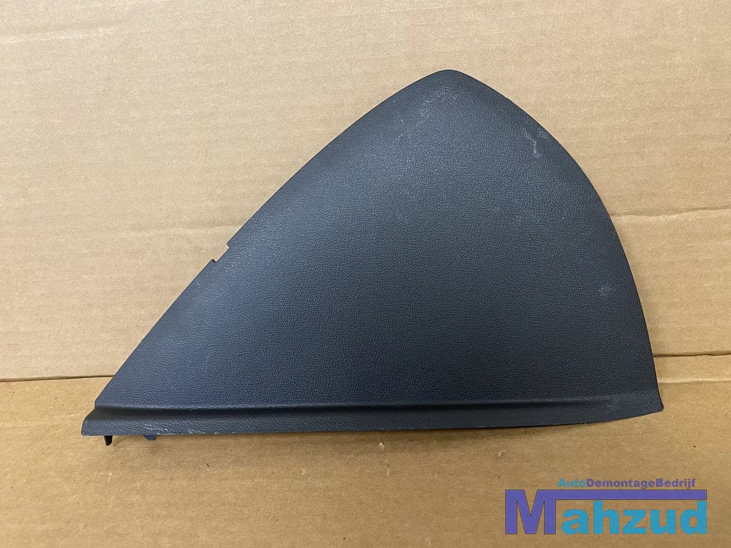 AUDI A1 Sportback Rechts Dashboard afdekkap 2011-2018 8X0857, Gebruikt, AUDI AG, Auto-Union-Strasse 1
85045  Ingolstadt, DE, Audi
