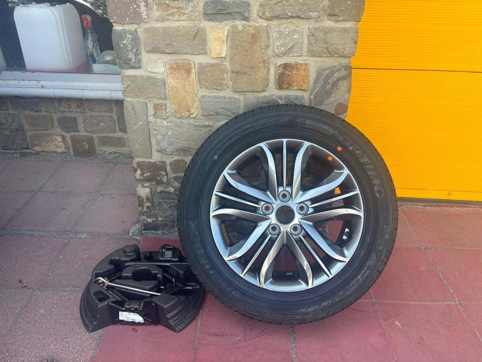 Nieuw reservewiel voor Kia, Hyundai, Mazda (225/60R17 99H), Auto-onderdelen, Ophalen, Nieuw, Hyundai