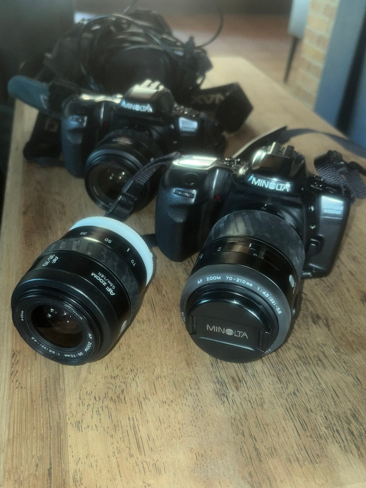 Te koop Minolta dynax 500si,2 stuks, Ophalen of Verzenden, Zo goed als nieuw, Minolta