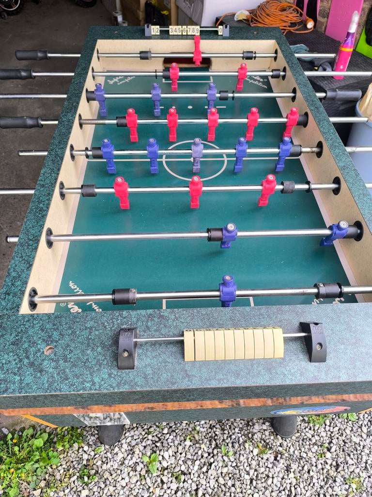 Kicker jeux de café Jupiter eurosoccer état excellent, Enlèvement