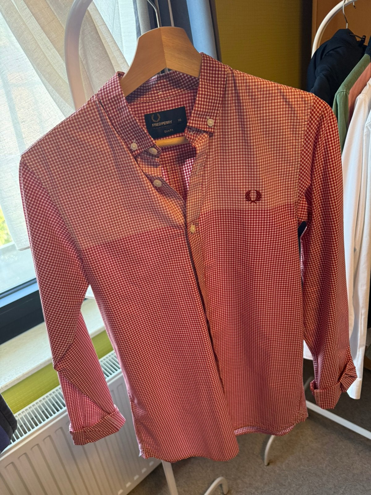 Hemd Fred Perry, Kleding | Heren, Overhemden, Ophalen of Verzenden, Zo goed als nieuw, Rood