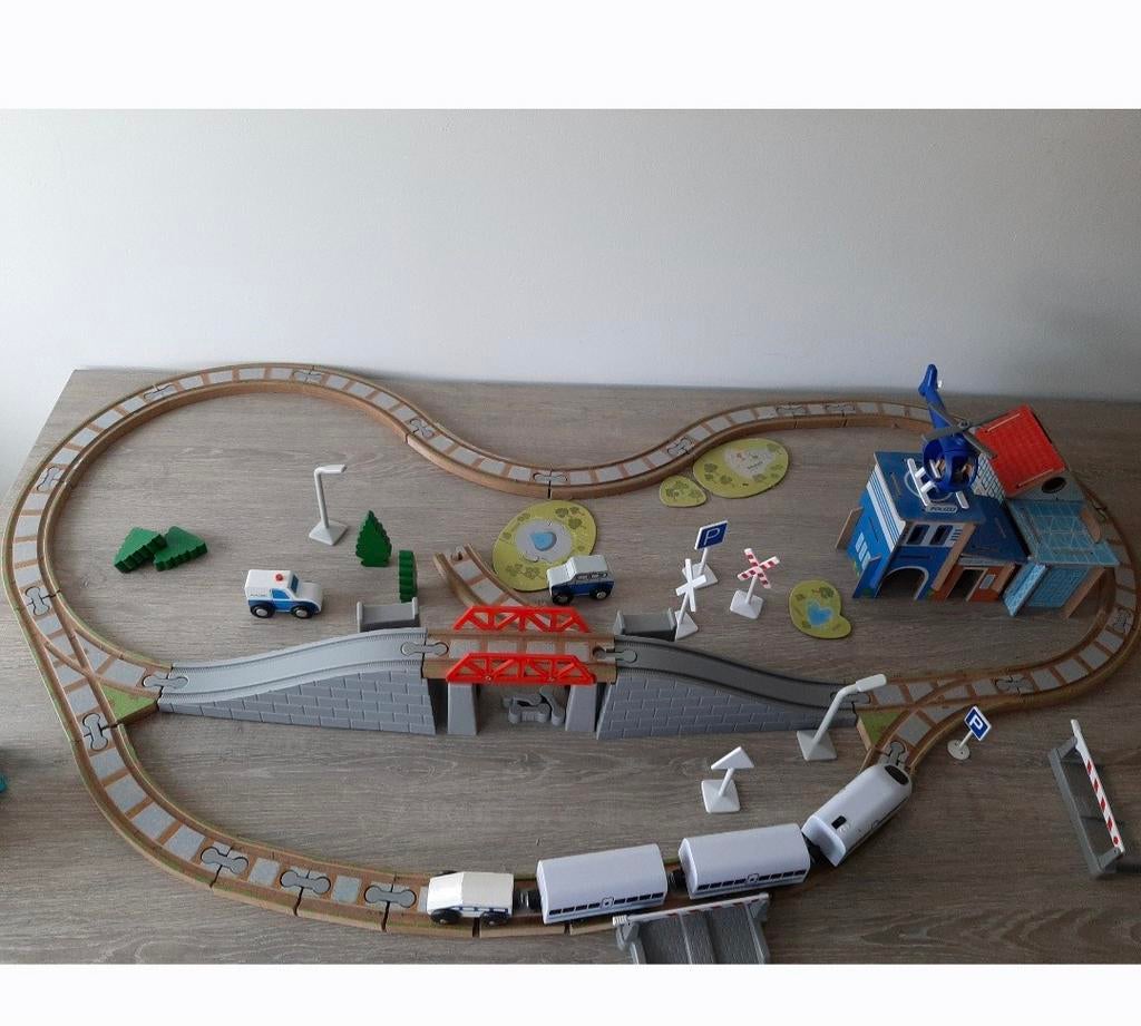 Train de chemin de fer en bois, Enlèvement ou Envoi, Comme neuf