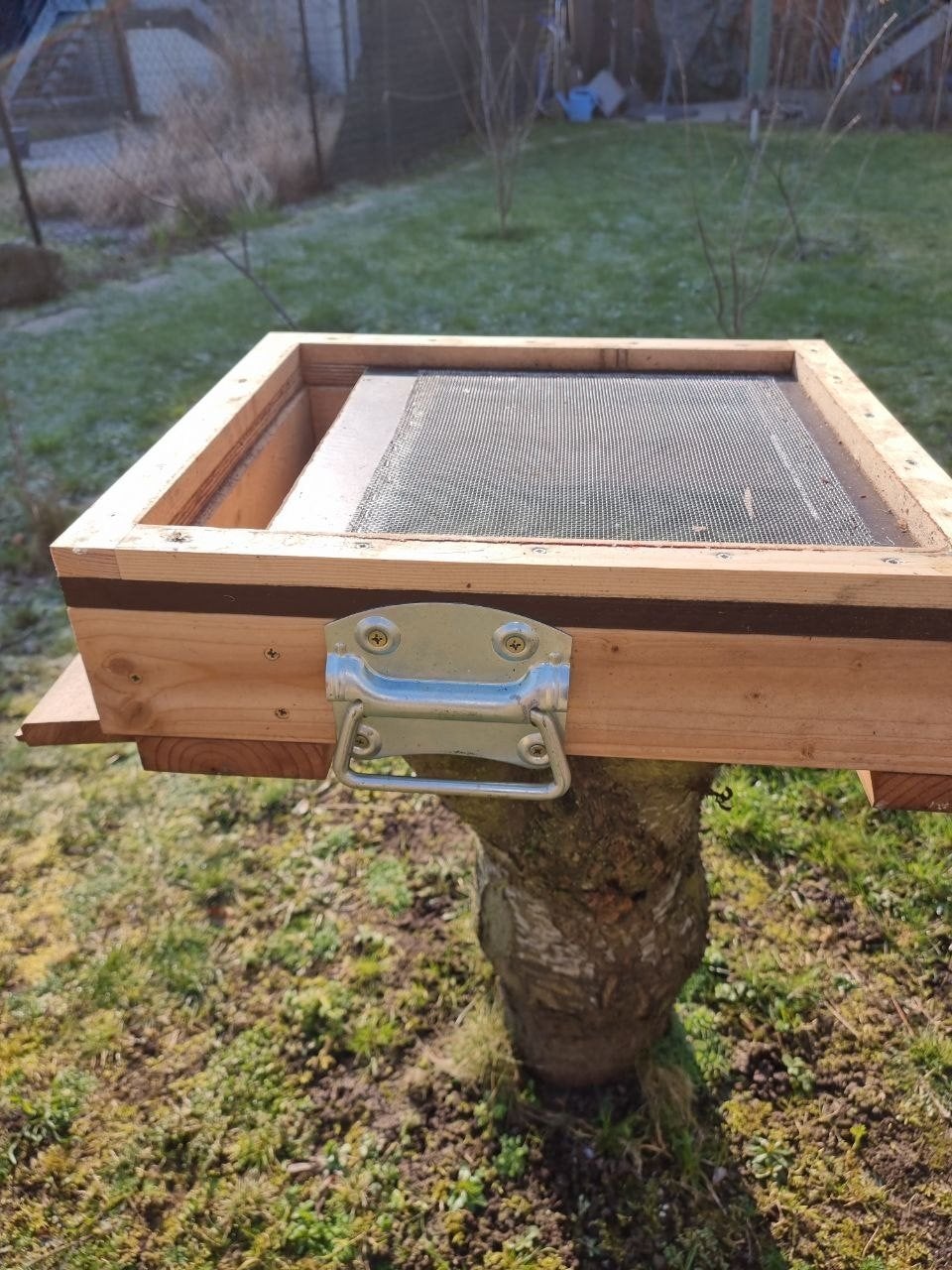 7 kwalitatieve houten bijenkastbodems met RVS varroagaas, Animaux & Accessoires, Insectes & Araignées