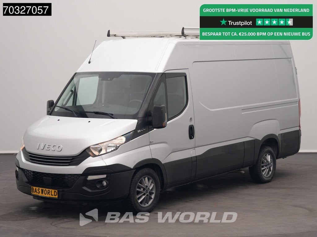Iveco Daily 35S21 3.0L Automaat L2H2 3,5t Trekhaak 210PK Nav, Stof, Gebruikt, Euro 6, 4 cilinders