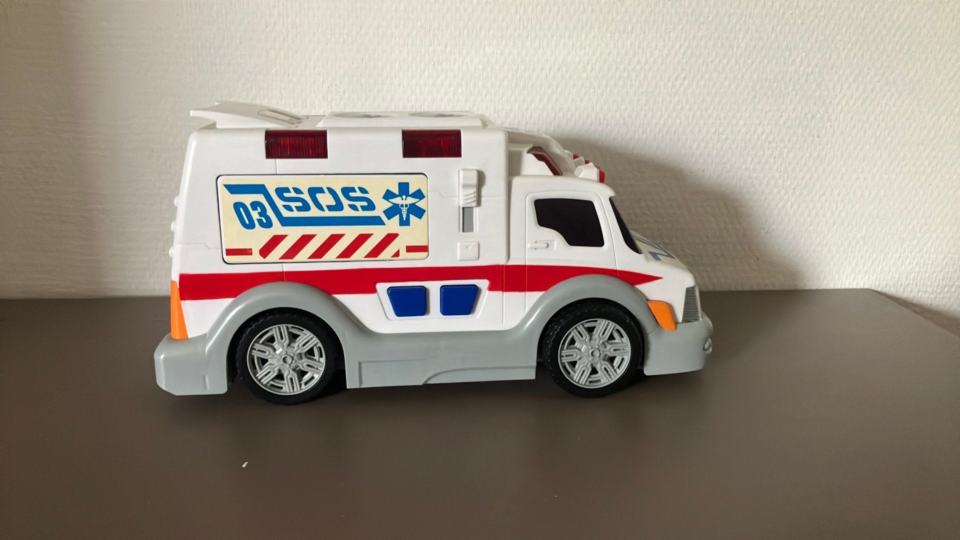 Dickie toys Ambulance, Ophalen, Zo goed als nieuw