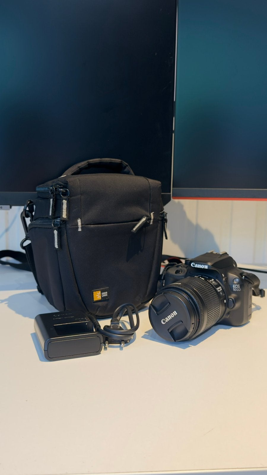 Canon eos 100d incl EFS 18-55mm lens, Ophalen, Zo goed als nieuw, Canon